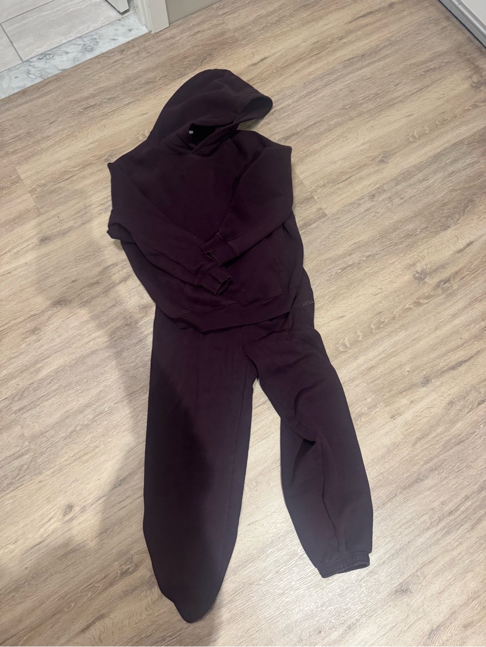 Aritzia cozy sweatfleece set